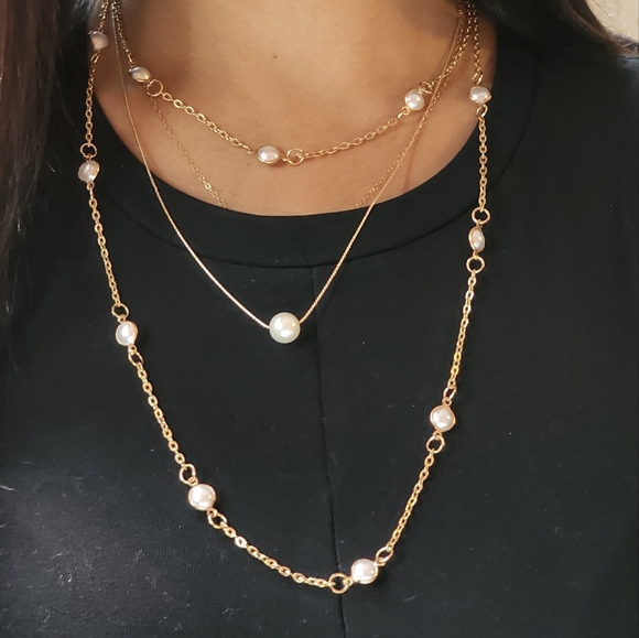 Multilayered Faux Pearl Minimalist Necklace 26in Plus 4in Extender - Picture 9 of 10